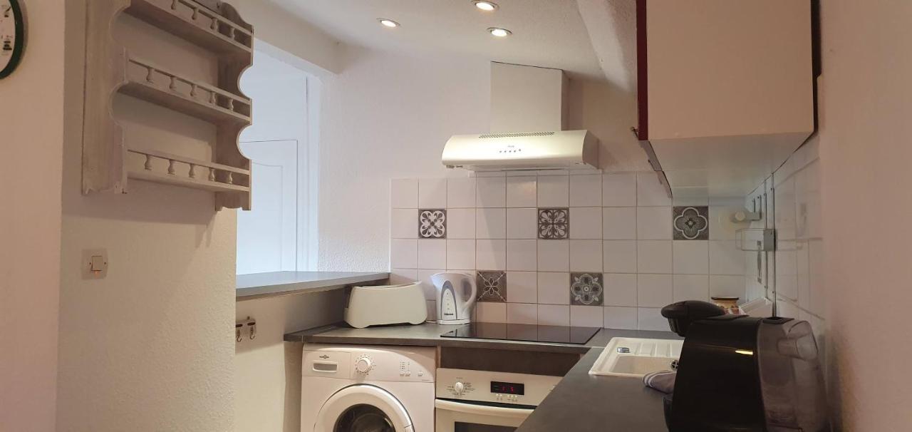 Apartamento Un petit coin de France : à côté de la Cité médiévale Carcasona Exterior foto