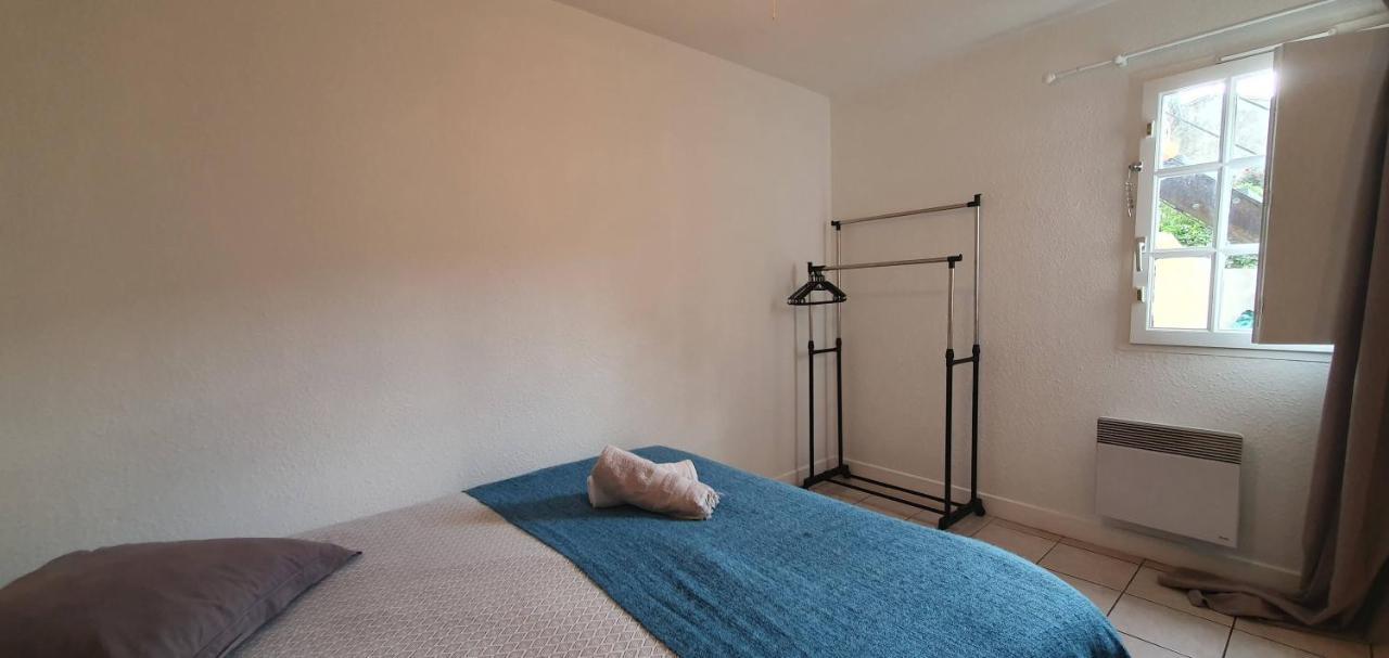 Apartamento Un petit coin de France : à côté de la Cité médiévale Carcasona Exterior foto