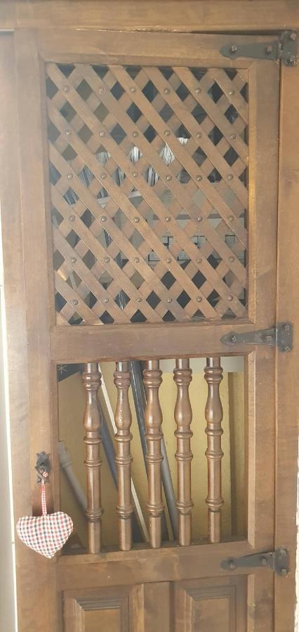Apartamento Un petit coin de France : à côté de la Cité médiévale Carcasona Exterior foto